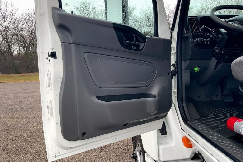 2020 CUM LT625 6×4 Day Cab