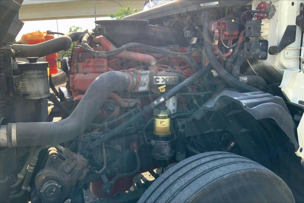 2021 CUM LT625 6×4 Day Cab