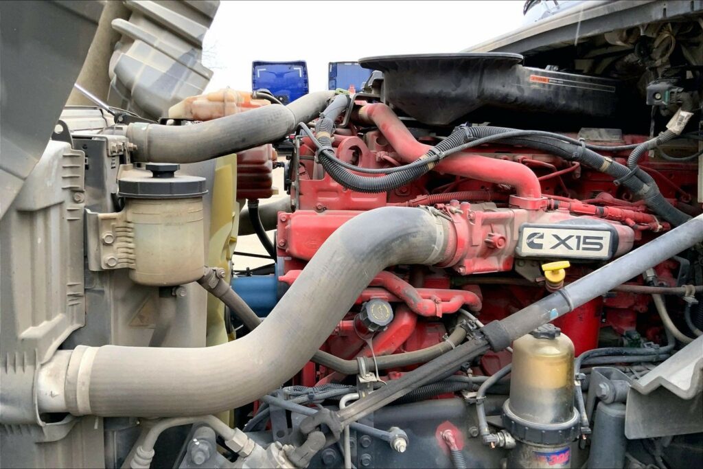 2021 CUM LT625 6×4 Day Cab