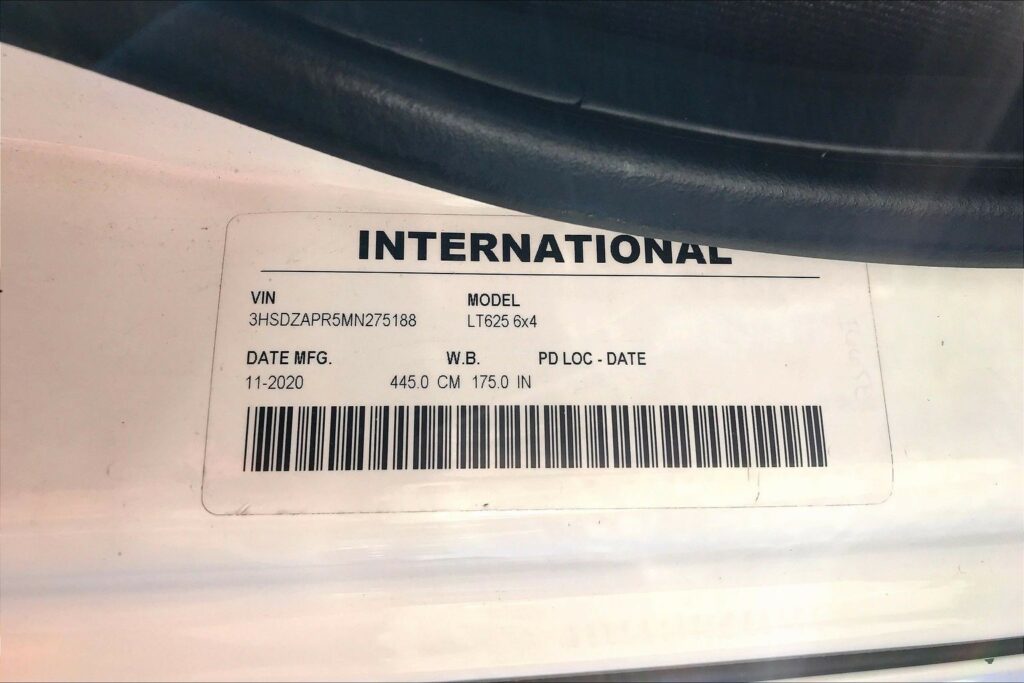 2021 CUM LT625 6×4 Day Cab