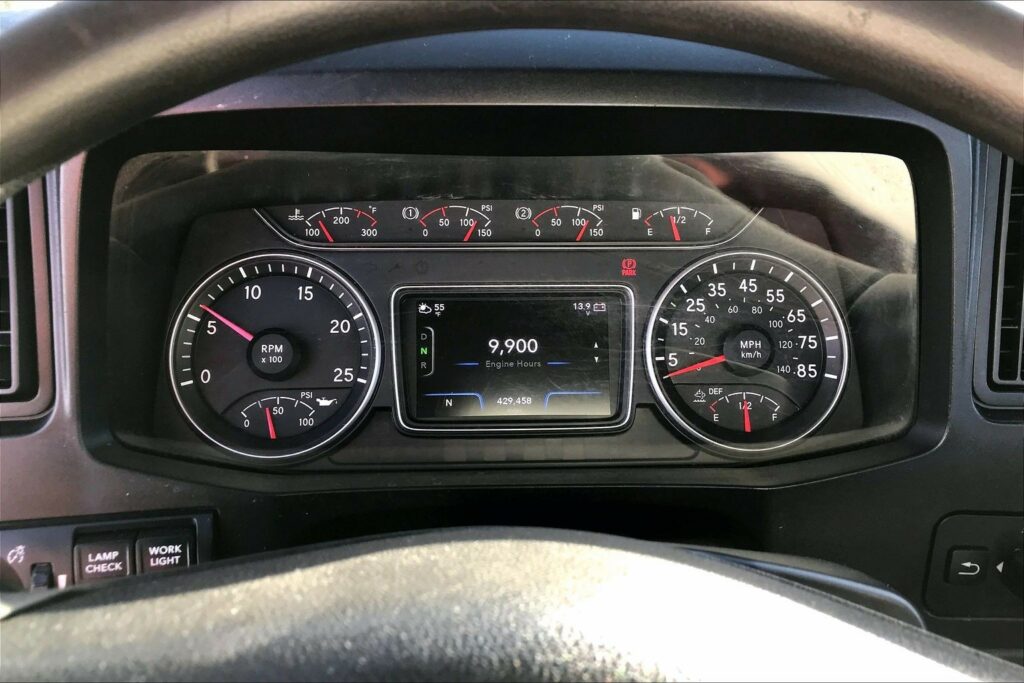 2021 CUM LT625 6×4 Day Cab