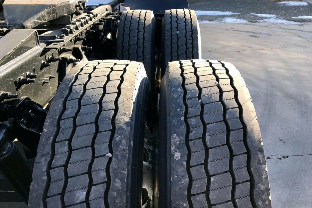 2021 CUM LT625 6×4 Day Cab