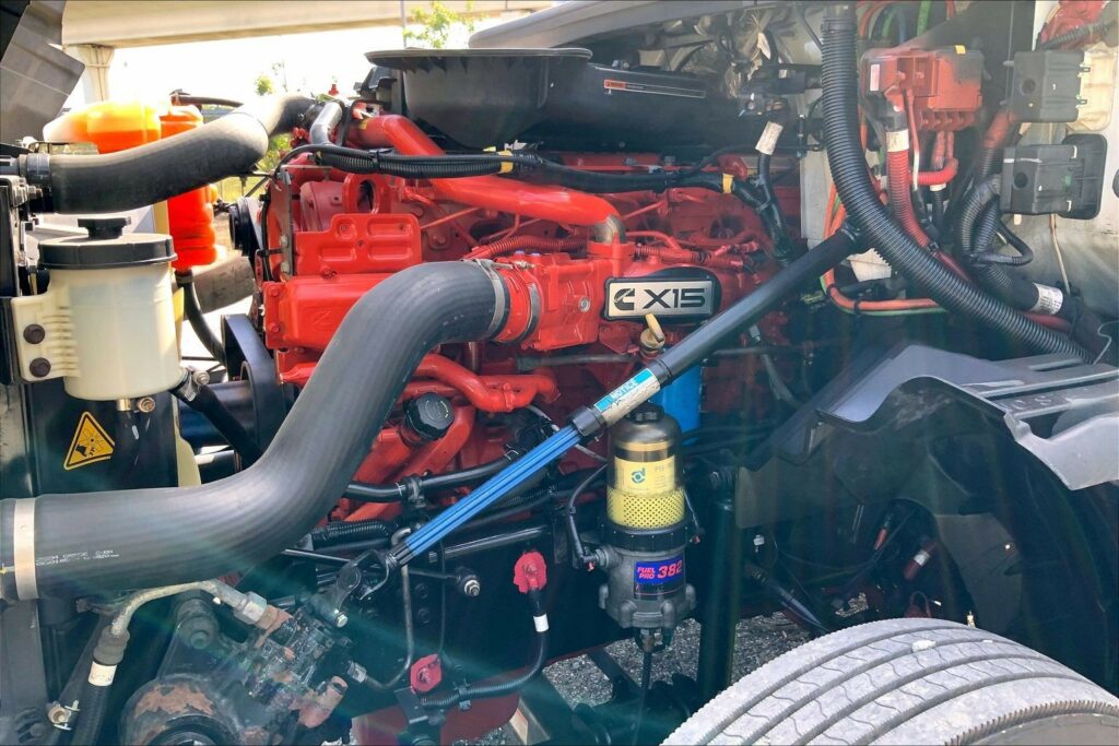 2021 CUM LT625 6×4 Day Cab