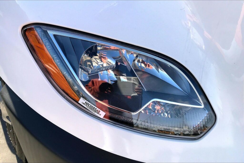 2022 CUM LT625 6×4 Sleeper