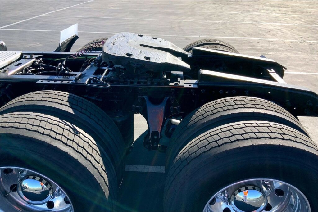 2020 CUM LT625 6×4 Day Cab