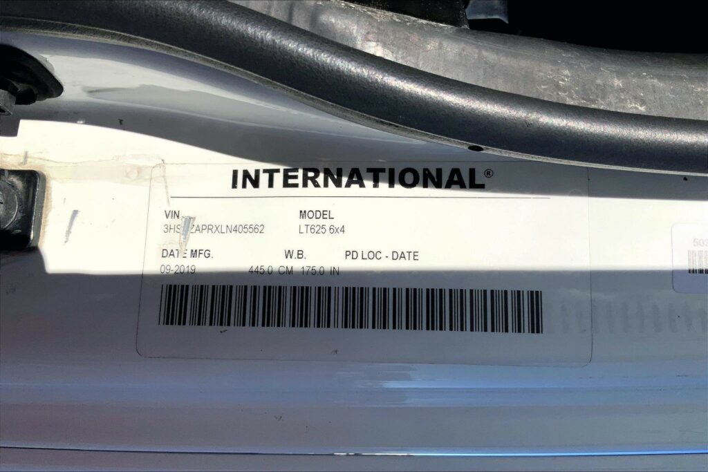 2020 CUM LT625 6×4 Day Cab