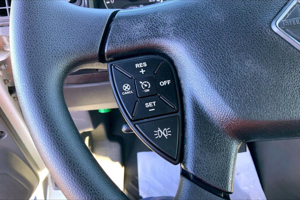 2020 CUM LT625 6×4 Day Cab