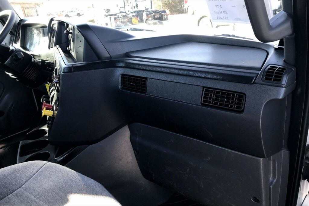 2021 CUM LT625 6×4 Day Cab