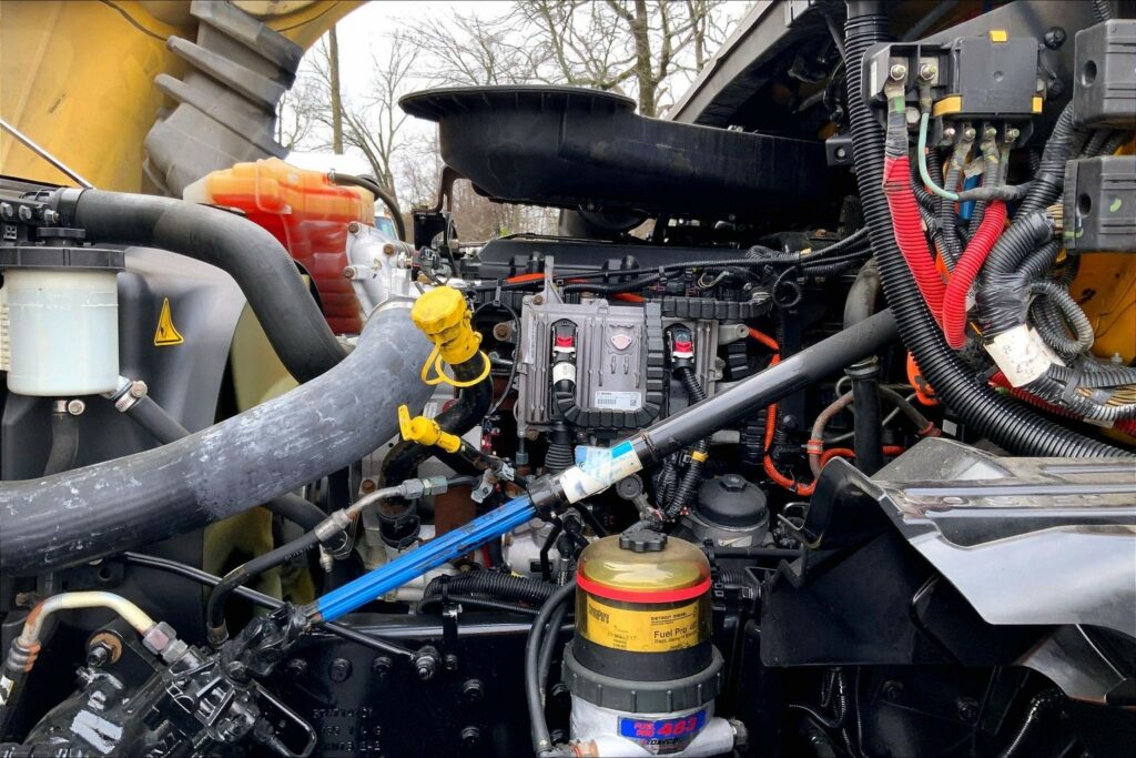 2019 INT LT625 6×4 Day Cab