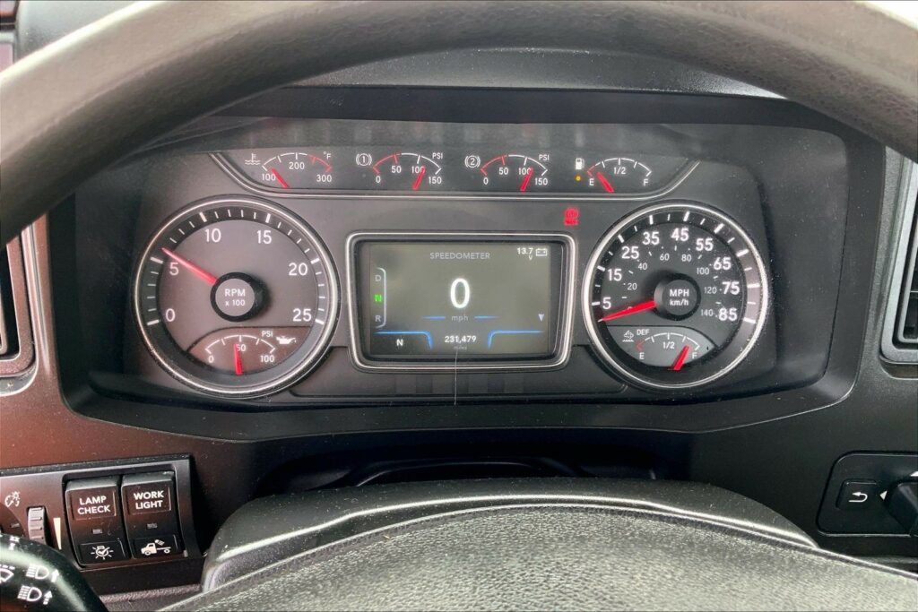 2019 INT LT625 6×4 Day Cab