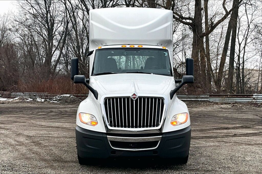2021 INT LT625 6×4 Day Cab