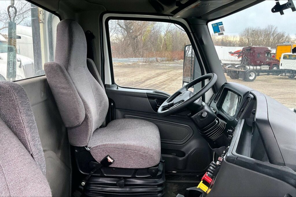 2021 INT LT625 6×4 Day Cab