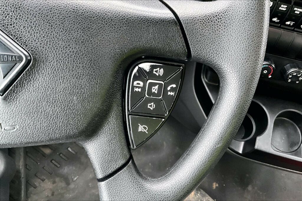 2021 INT LT625 6×4 Day Cab