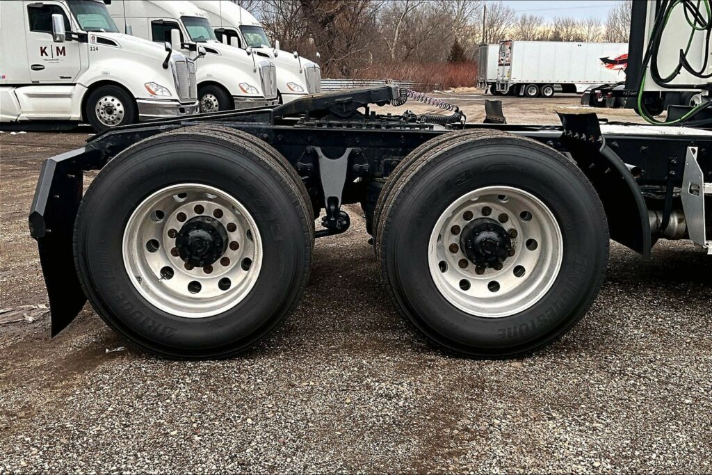 2021 INT LT625 6×4 Day Cab