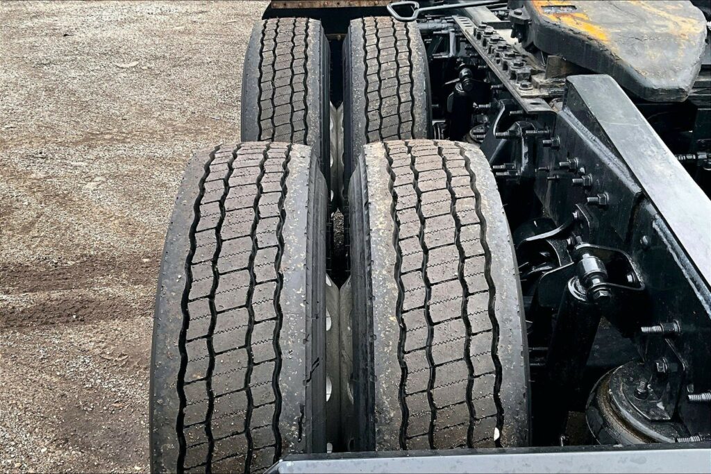 2021 INT LT625 6×4 Day Cab