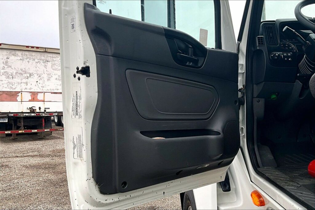 2021 INT LT625 6×4 Day Cab