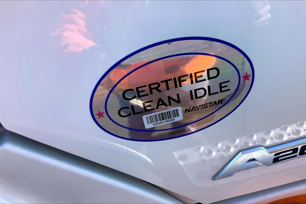 2023 INT LT625 6×4 Sleeper