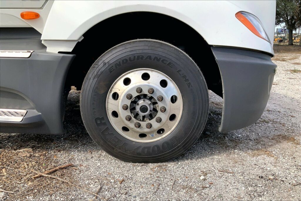 2021 INT LT625 6×4 Day Cab