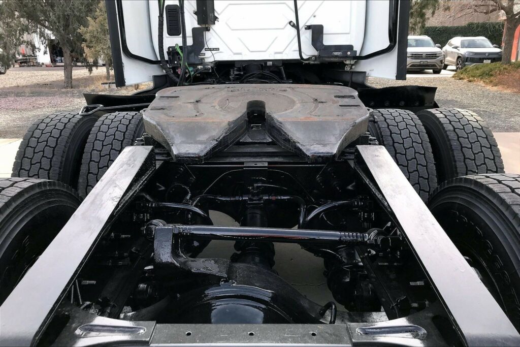 2021 INT LT625 6×4 Day Cab