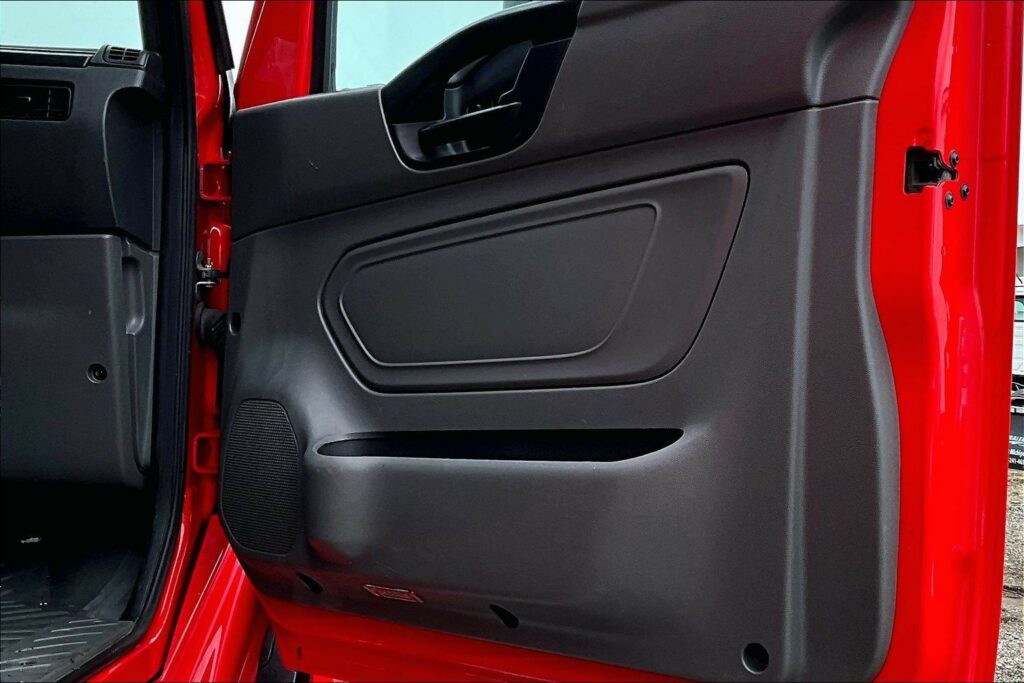 2022 INT LT625 6×4 Sleeper