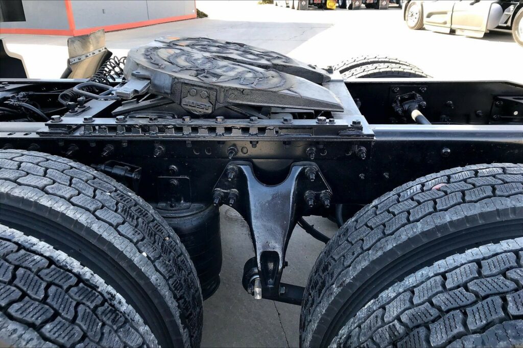 2021 INT LT625 6×4 Sleeper