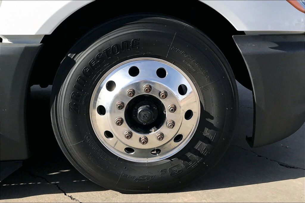 2021 INT LT625 6×4 Sleeper