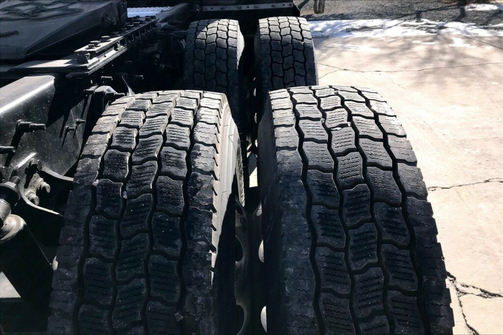 2021 INT LT625 6×4 Sleeper