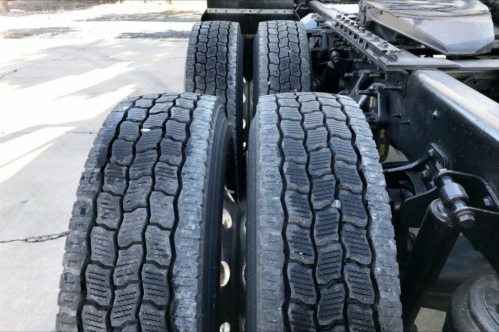 2021 INT LT625 6×4 Sleeper