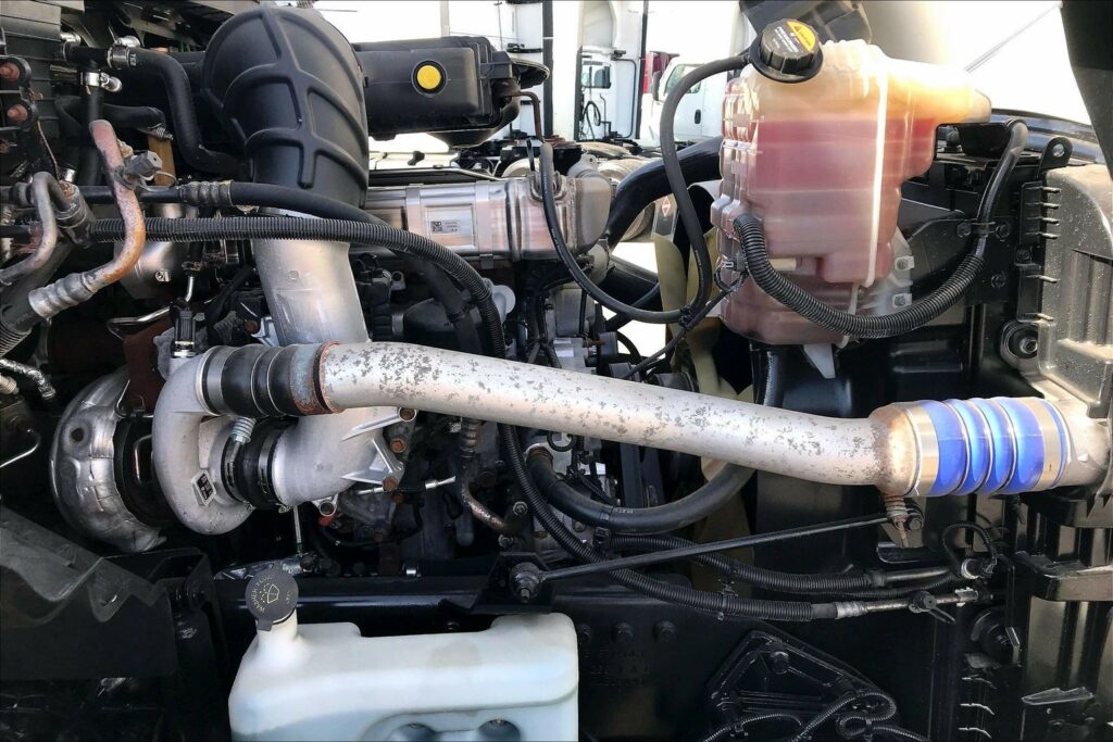 2021 INT LT625 6×4 Sleeper