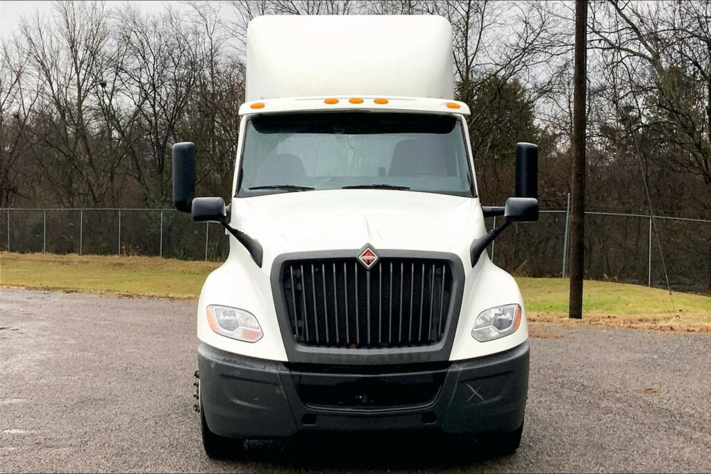 2022 INT LT625 6×4 Day Cab