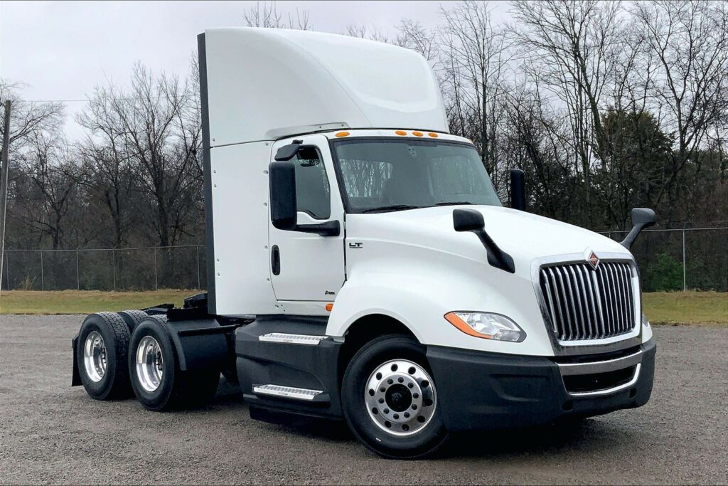 2021 INT LT625 6×4 Day Cab