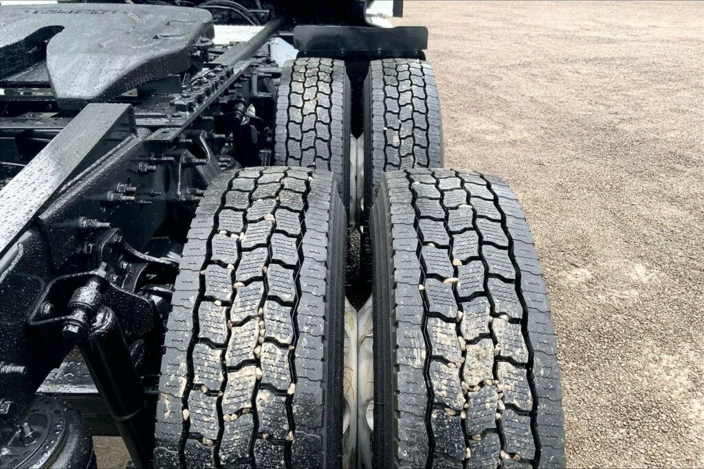 2021 INT LT625 6×4 Day Cab