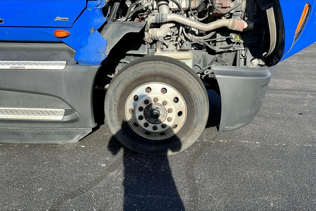 2022 INT LT625 6×4 Sleeper