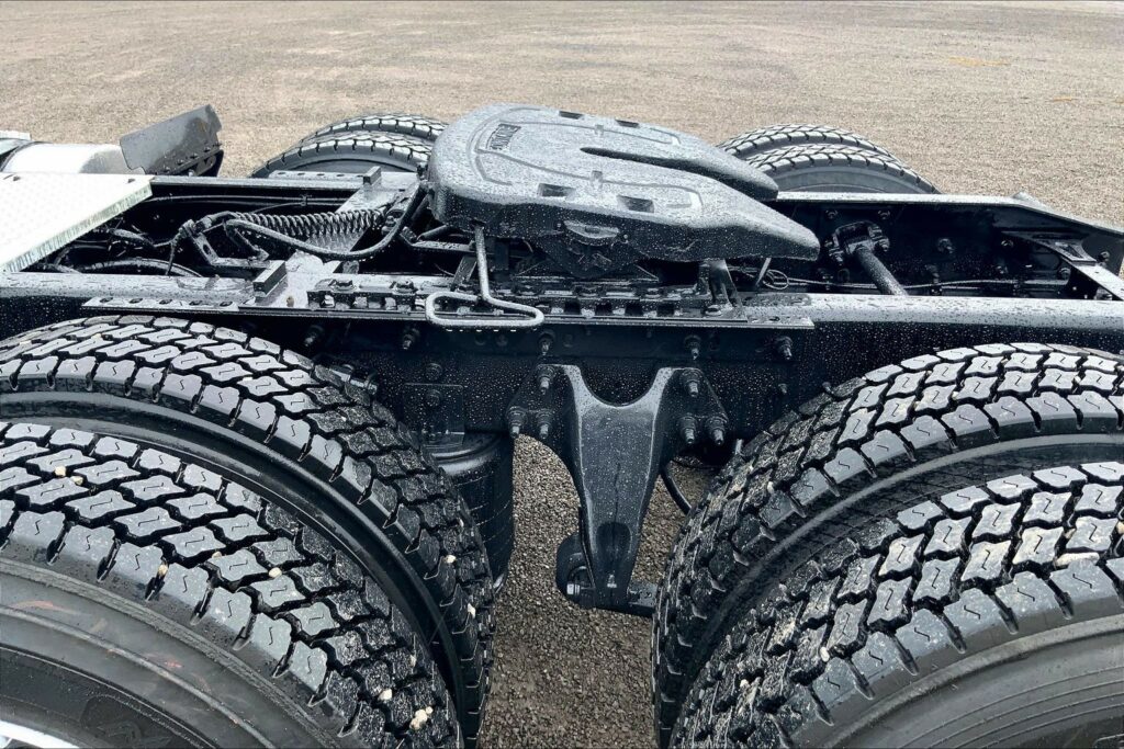 2019 INT LT625 6×4 Day Cab