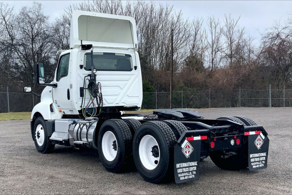 2019 INT LT625 6×4 Day Cab