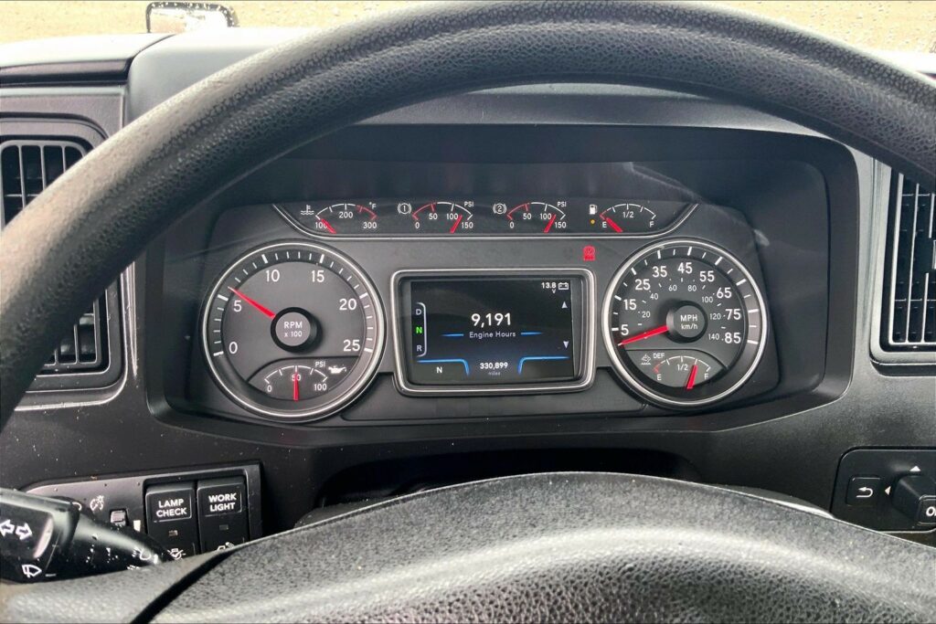 2019 INT LT625 6×4 Day Cab