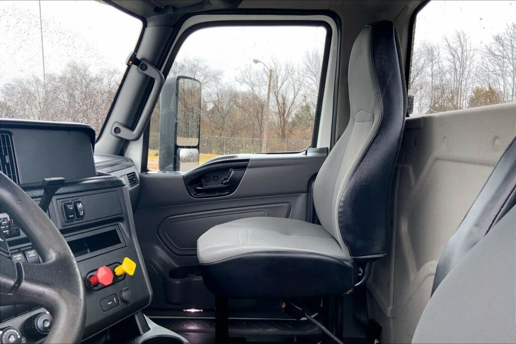 2019 INT LT625 6×4 Day Cab