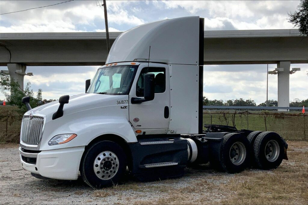 2021 INT LT625 6×4 Day Cab