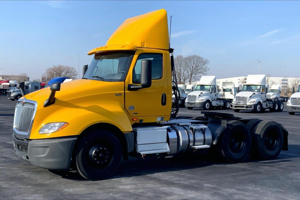 2019 INT LT625 6×4 Day Cab