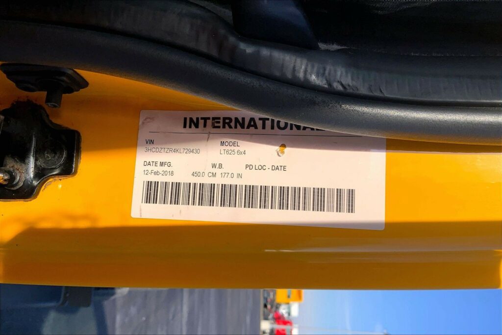 2019 INT LT625 6×4 Day Cab