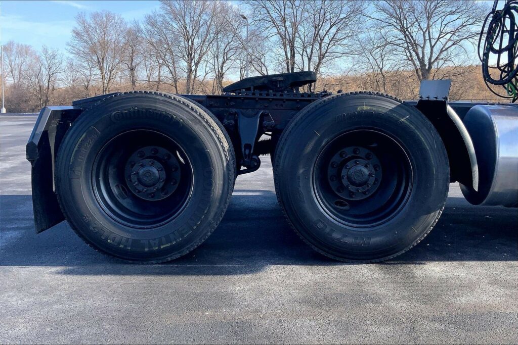 2019 INT LT625 6×4 Day Cab