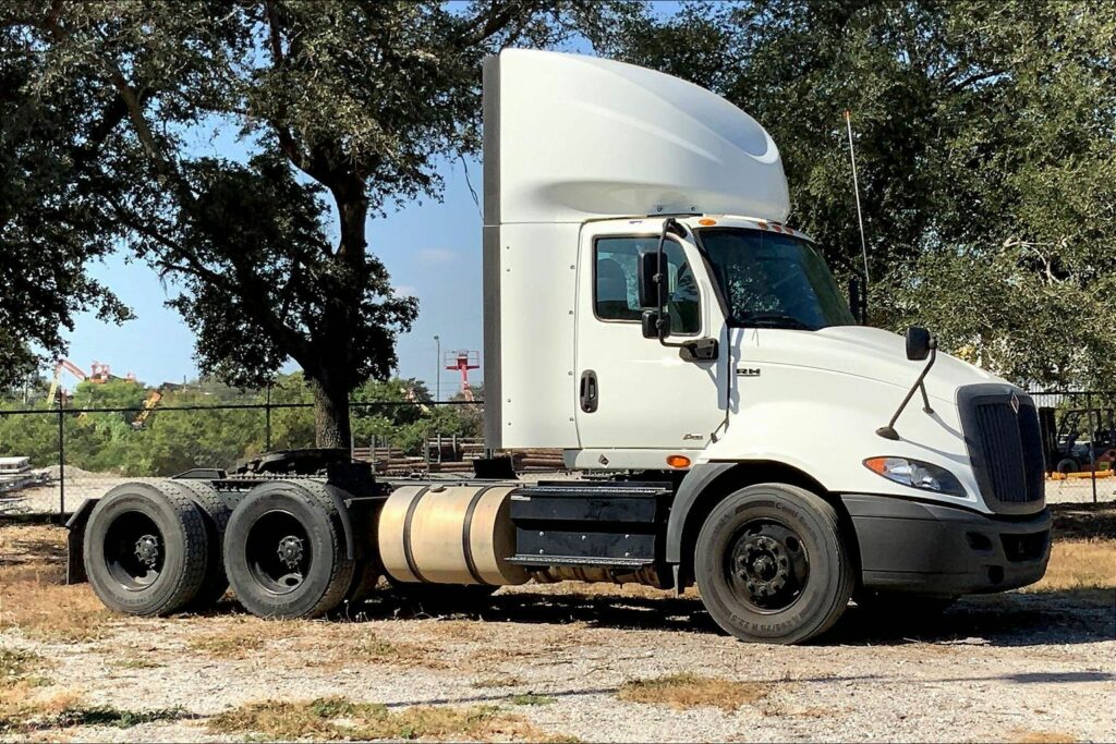 2020 INT RH613 6×4 Day Cab