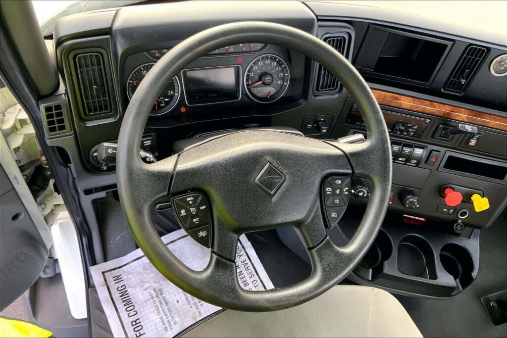 2020 INT RH613 6×4 Day Cab