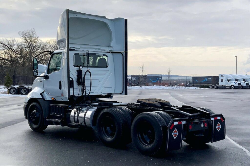 2020 INT RH613 6×4 Day Cab