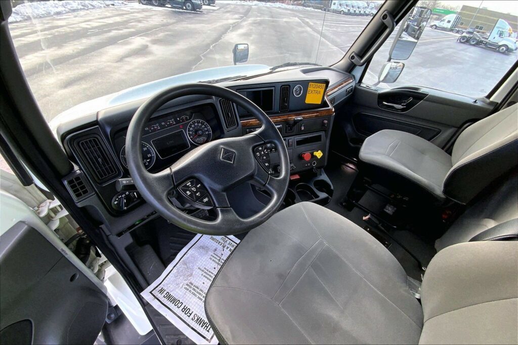 2020 INT RH613 6×4 Day Cab