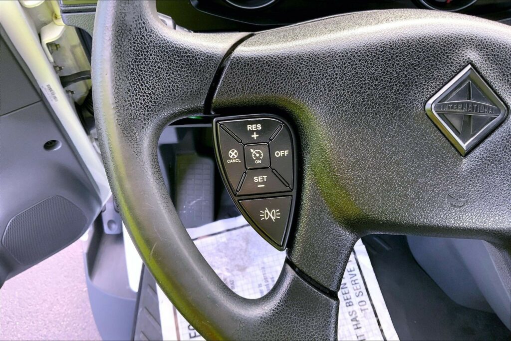 2020 INT RH613 6×4 Day Cab