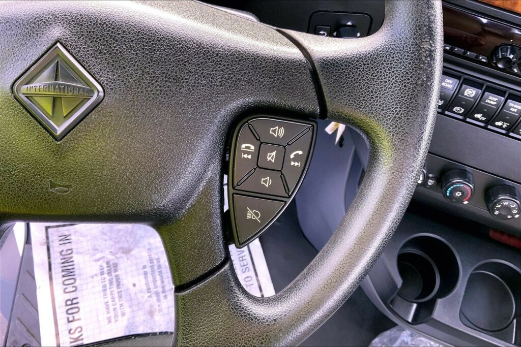 2020 INT RH613 6×4 Day Cab