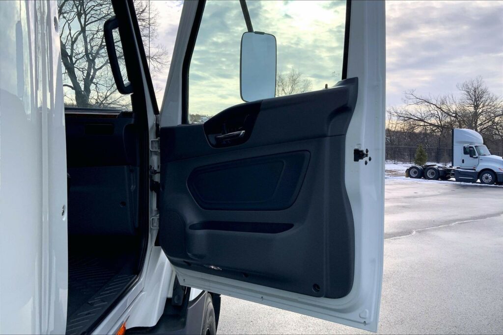 2020 INT RH613 6×4 Day Cab