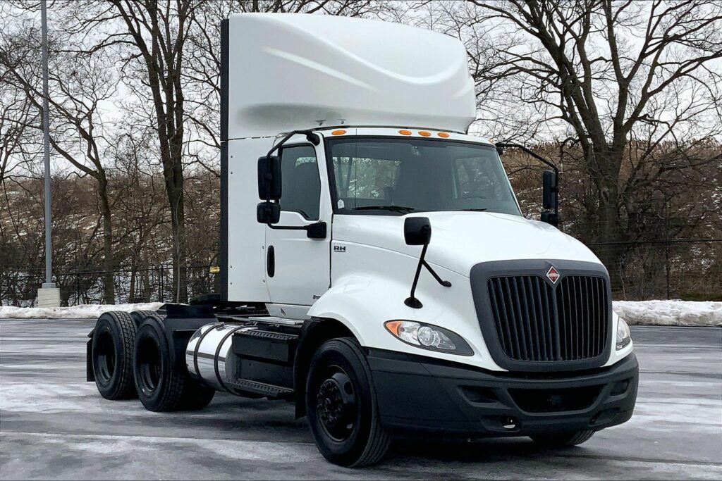 2020 INT RH613 6×4 Day Cab