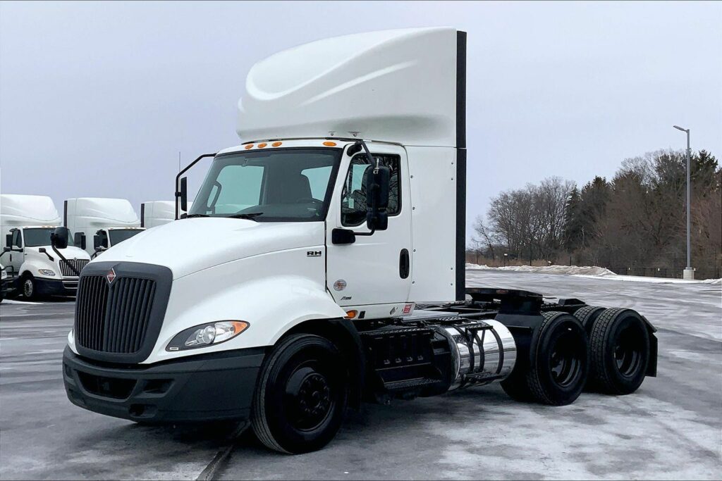 2020 INT RH613 6×4 Day Cab